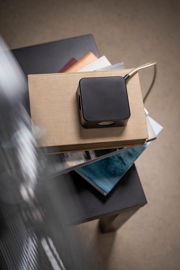 Steckdosenleiste Cube 3x Typ 13 schwarz / gold Sand USB 2m cli.