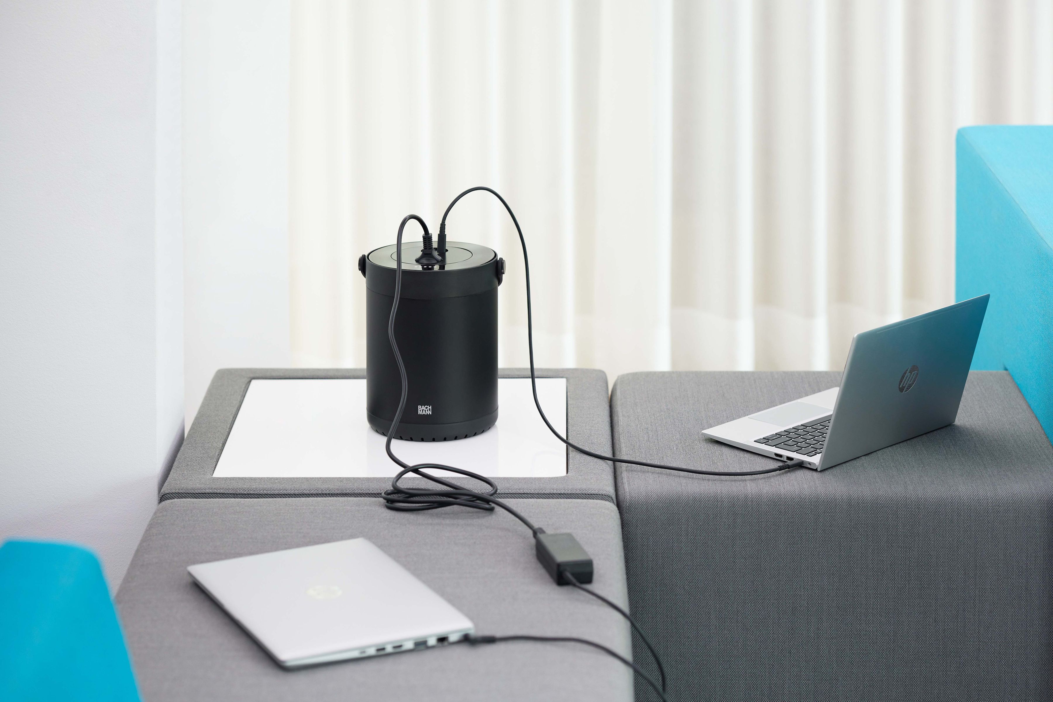 MOV:E Power Unit 4x USB-A Charger 4x USB-C Charger schwarz