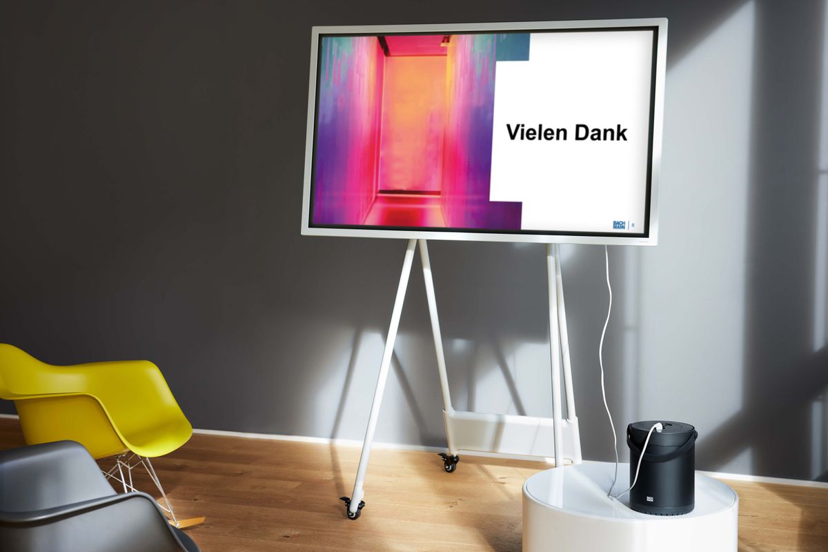 MOV:E Power Unit 4x USB-A Charger 4x USB-C Charger schwarz