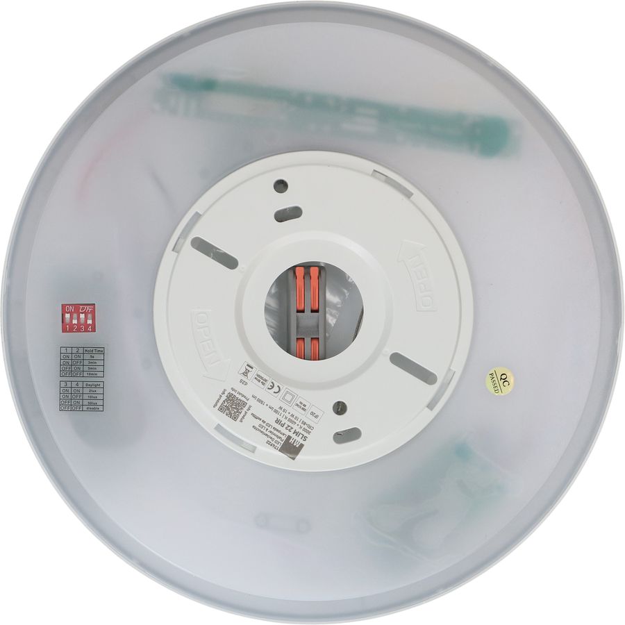 LED luce a soffitto SLIM 22 PIR 3000-4000K 10-15W