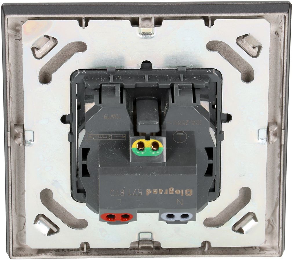 Steckdose 1x Typ 13 Gr.1x1 UP Arteor magnesium