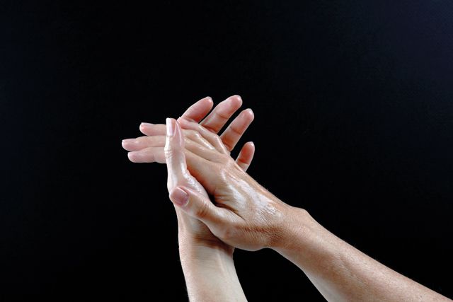 Igienizzante per utensili e mani 75 ml