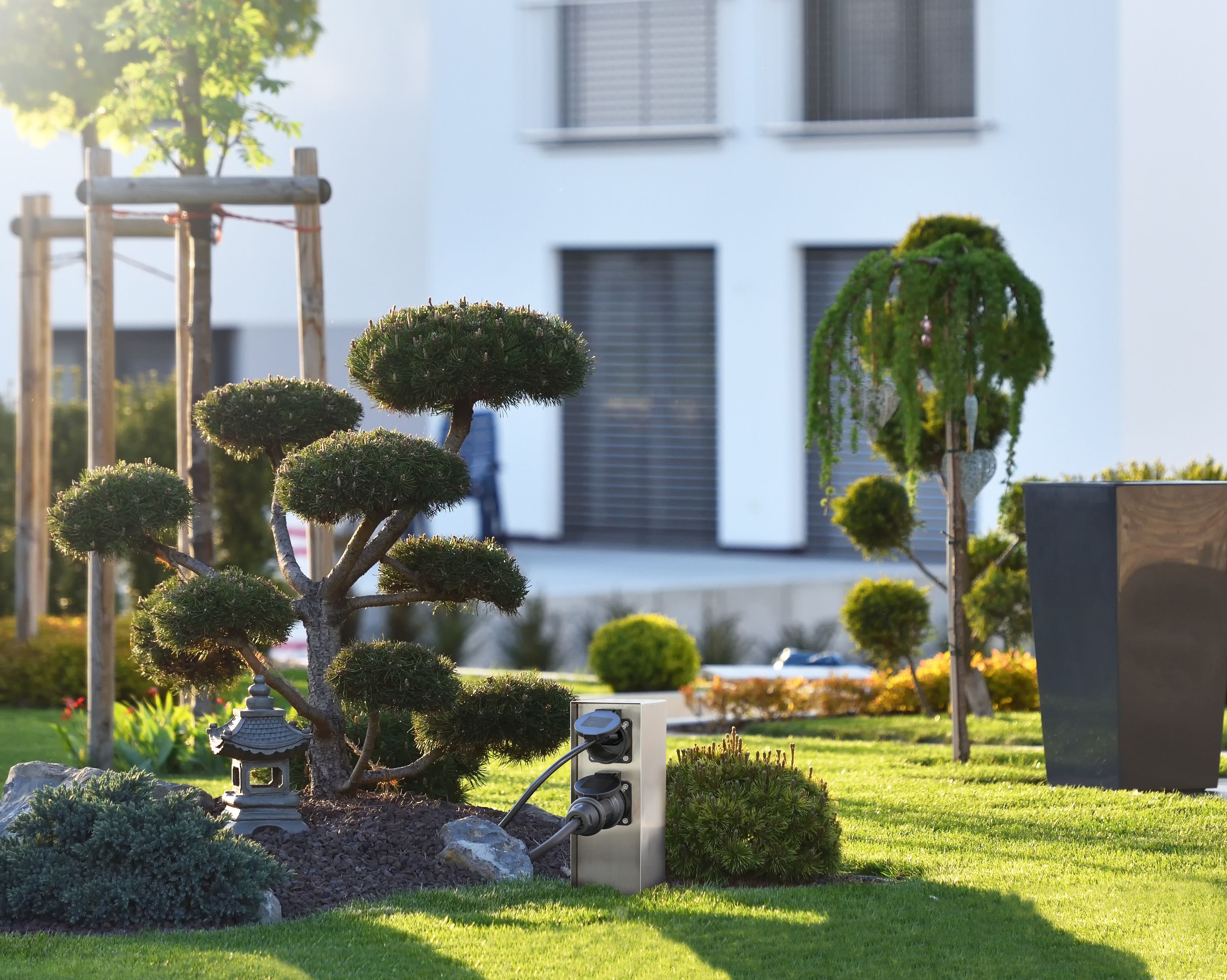 Gartensteckdosensäule 2x Typ 13 IP55 mit Zeitschaltuhr Stahl