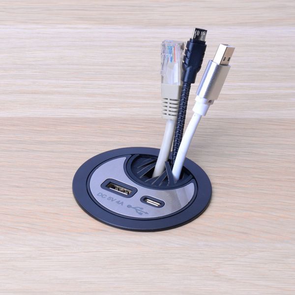 passacavi con USB-A e USB-C Charger nero argento