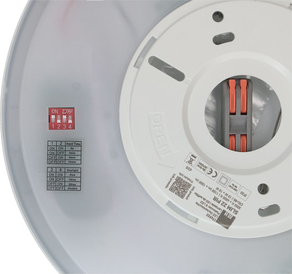 LED luce a soffitto SLIM 22 PIR 3000-4000K 10-15W