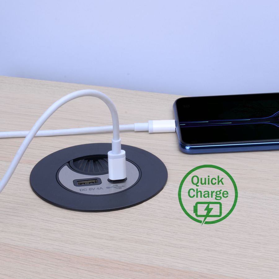 passacavi con USB-A e USB-C Charger nero argento
